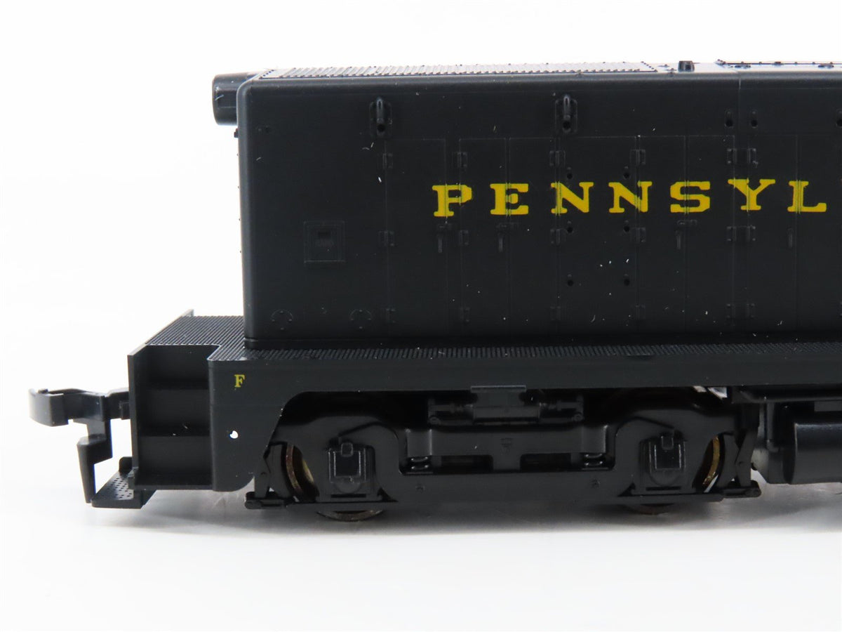 HO Scale KATO 37-108 PRR Pennsylvania NW2 Diesel Locomotive #5912