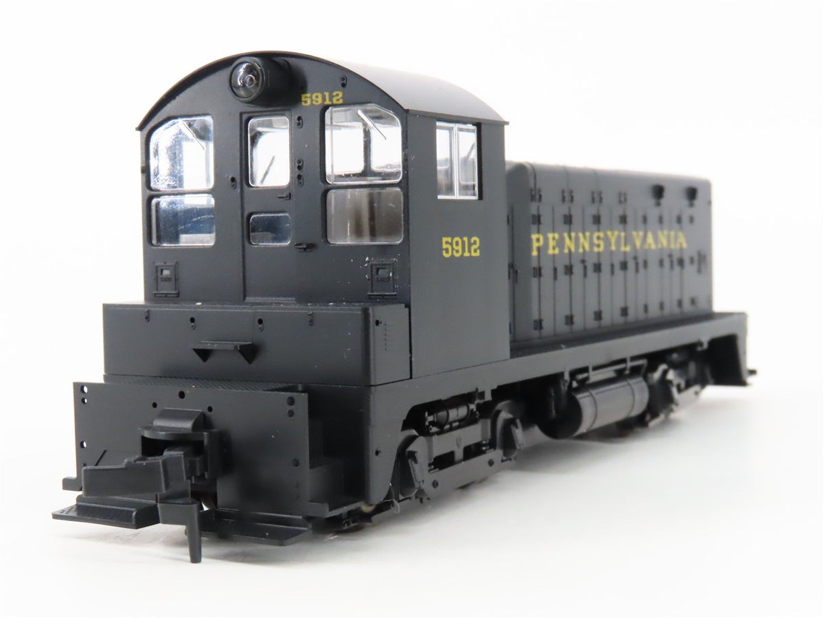 HO Scale KATO 37-108 PRR Pennsylvania NW2 Diesel Locomotive #5912