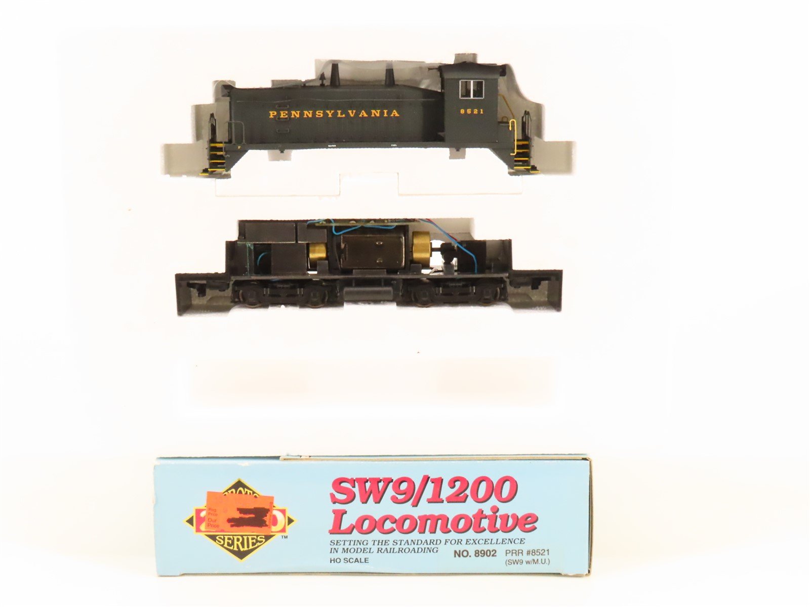 HO Scale Proto 2000 8902 PRR Pennsylvania SW8/9/1200 Diesel Locomotive #8521