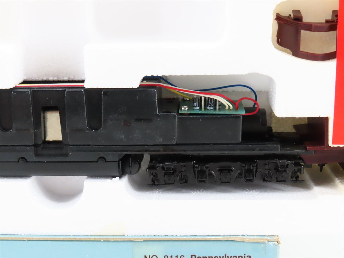 HO Scale Proto 2000 8116 PRR Pennsylvania E8/9A Diesel Locomotive #5804A