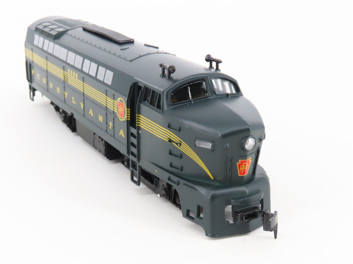 HO E-R Models 040-4106-1 PRR Pennsylvania Sharknose RF16A Diesel Loco #2006