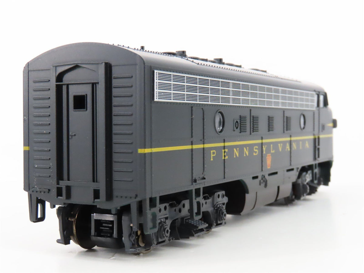 HO Scale Stewart 9120 PRR Pennsylvania F3A Phase I Late Diesel Loco No#