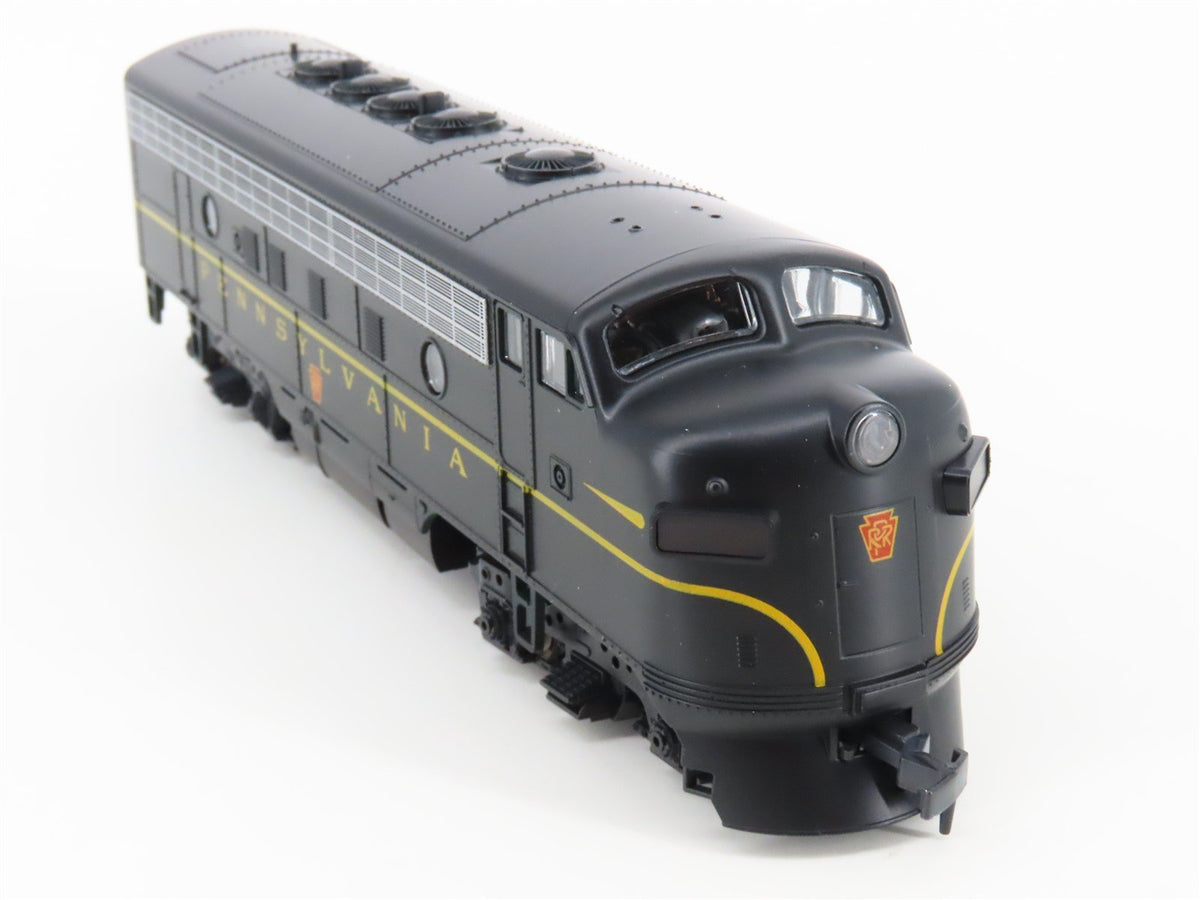 HO Scale Stewart 9120 PRR Pennsylvania F3A Phase I Late Diesel Loco No#