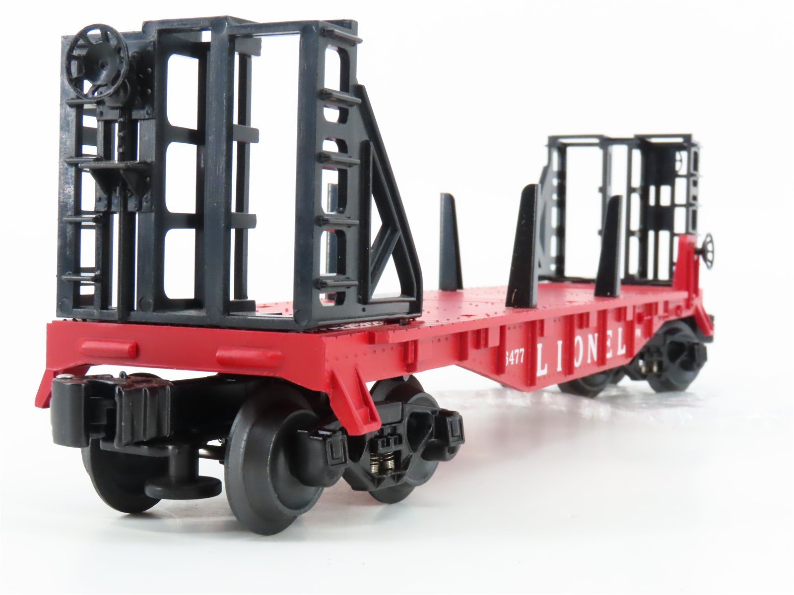 O Gauge 3-Rail Lionel 6-39435 Postwar Flat Car #6477 w/ Pipes