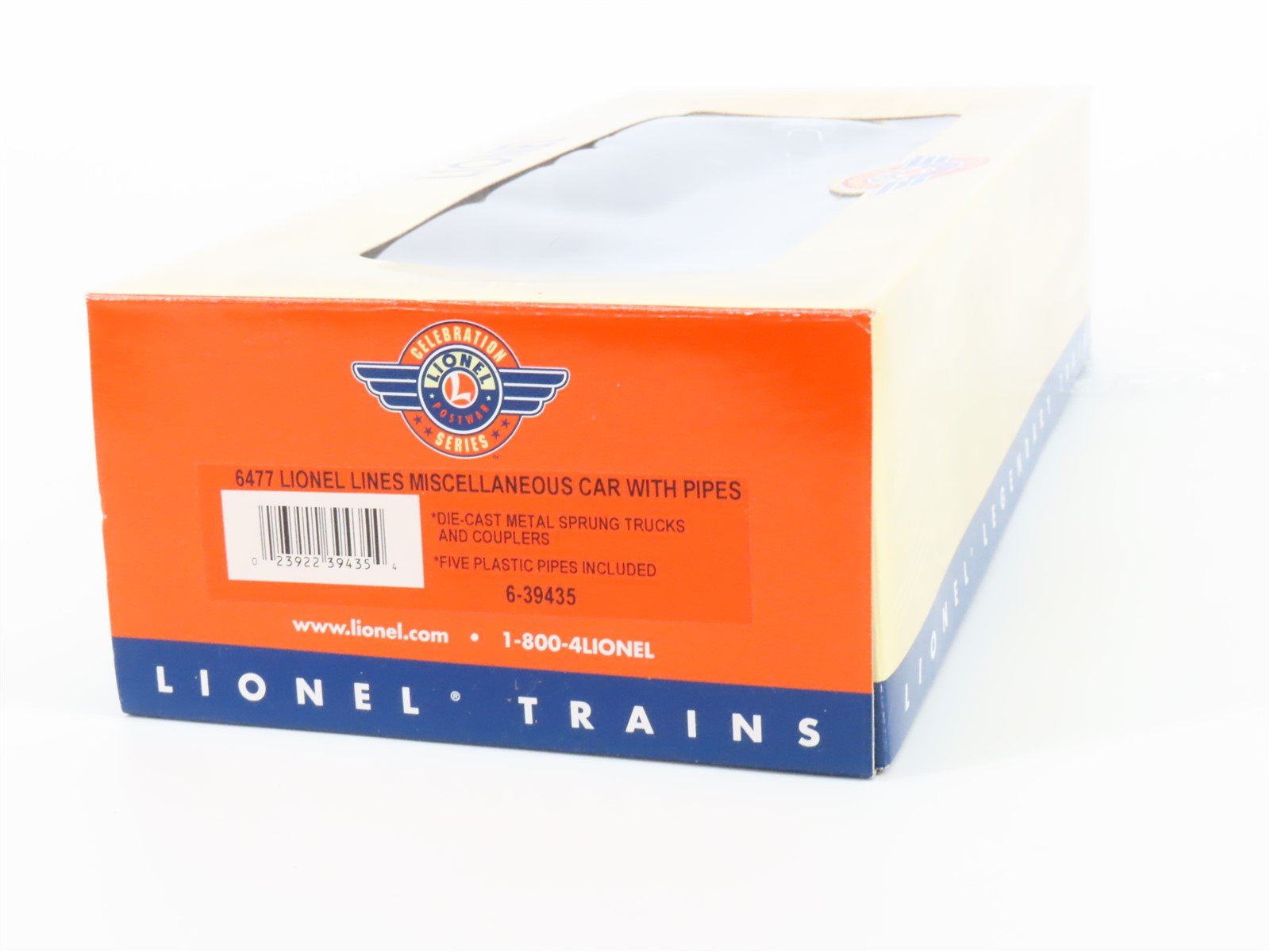 O Gauge 3-Rail Lionel 6-39435 Postwar Flat Car #6477 w/ Pipes