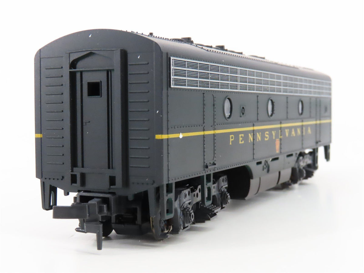 HO Scale Stewart 9121 PRR Pennsylvania F3B Phase I Late Diesel Loco No#