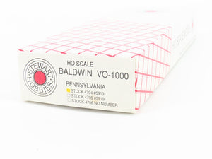 HO Scale Stewart 4704 PRR Pennsylvania Baldwin VO-1000 Diesel Loco #5913