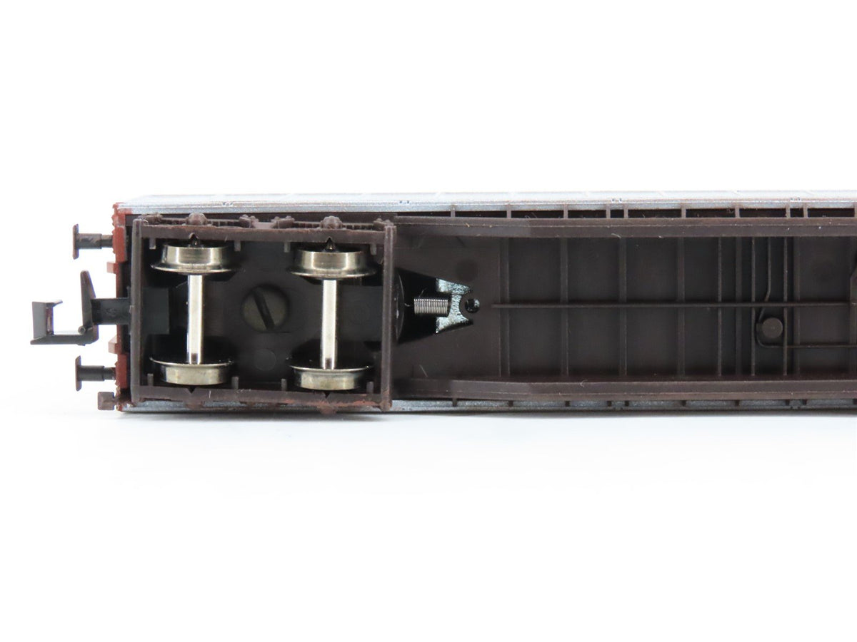 N Scale Arnold 4721 Opel Sliding Wall Wagon - Custom Weathered