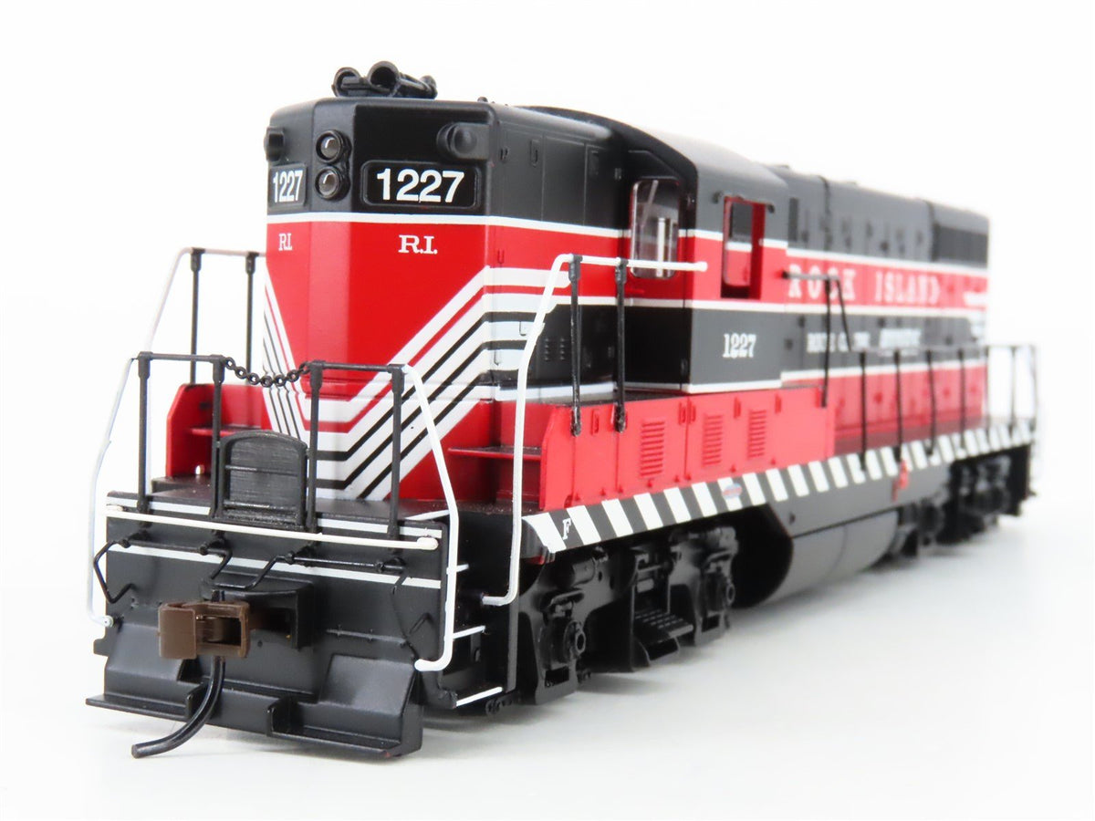 HO Bachmann 65603 RI Rock Island &quot;Rockets Route&quot; GP7 Diesel #1227 w/ DCC &amp; Sound
