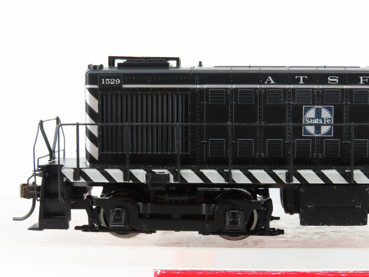 HO Bachmann 63209 ATSF Santa Fe ALCO S4 Diesel Switcher #1529 w/ DCC &amp; Sound