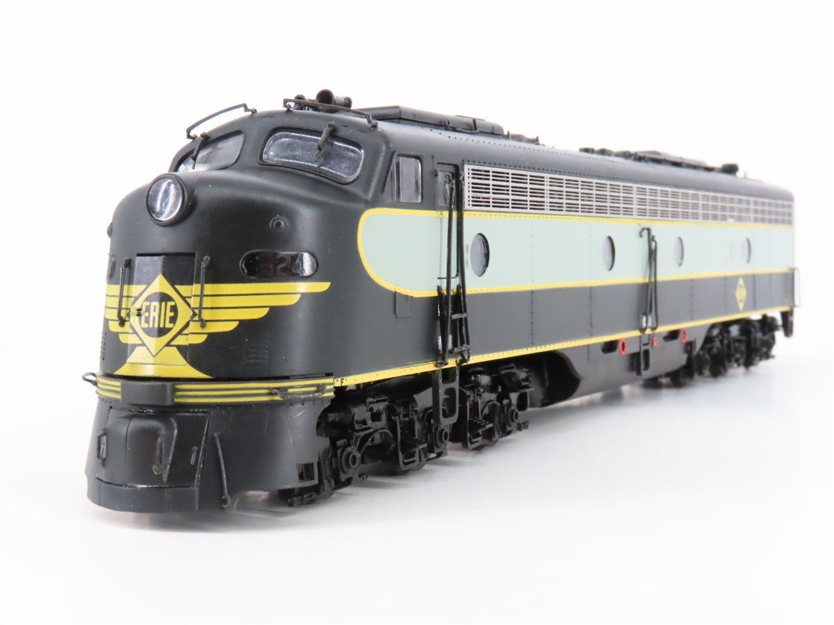 HO Scale Proto 2000 ERIE Railroad EMD E8/9 A/A Diesel Set #824/827