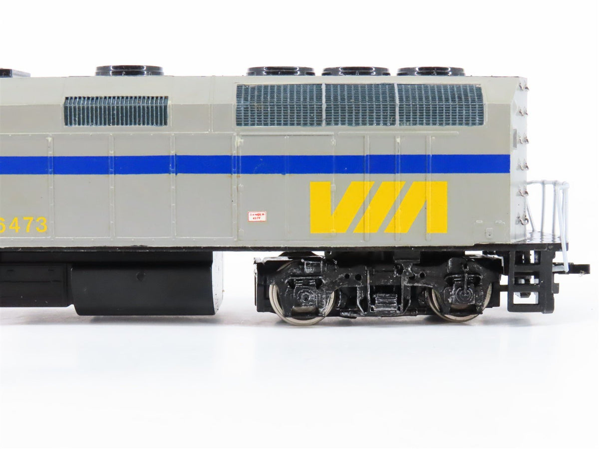 HO Scale Bachmann VIA Rail EMD F40PH Diesel Locomotive #6473 - Custom
