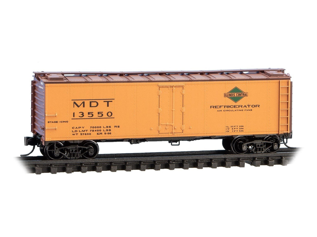 N Micro-Trains MTL 05900270 MDT / IC Illinois Central 40&#39; Steel Reefer #13550