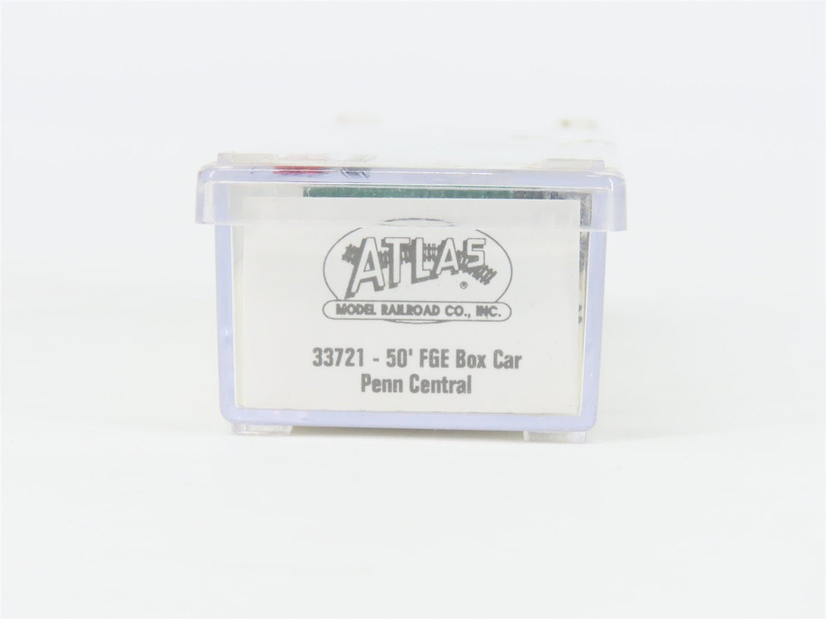N Scale Atlas 33721 PC Penn Central 50&#39; FGE Plug Door Box Car #369281