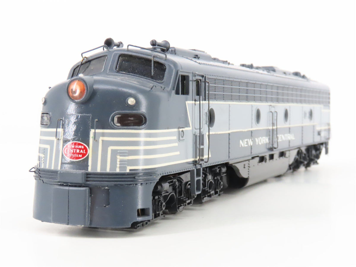 HO Scale Con-Cor NYC New York Central EMD E8A Diesel #4073 - Custom