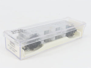 N Scale Atlas 3735 WP Western Pacific 3- Bay Covered Hopper #11504