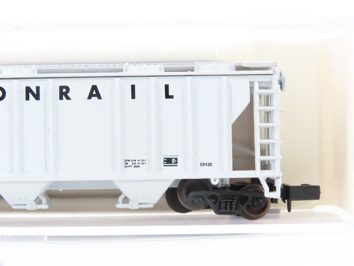 N Scale Atlas CR Conrail 3-Bay Covered Hopper #884747