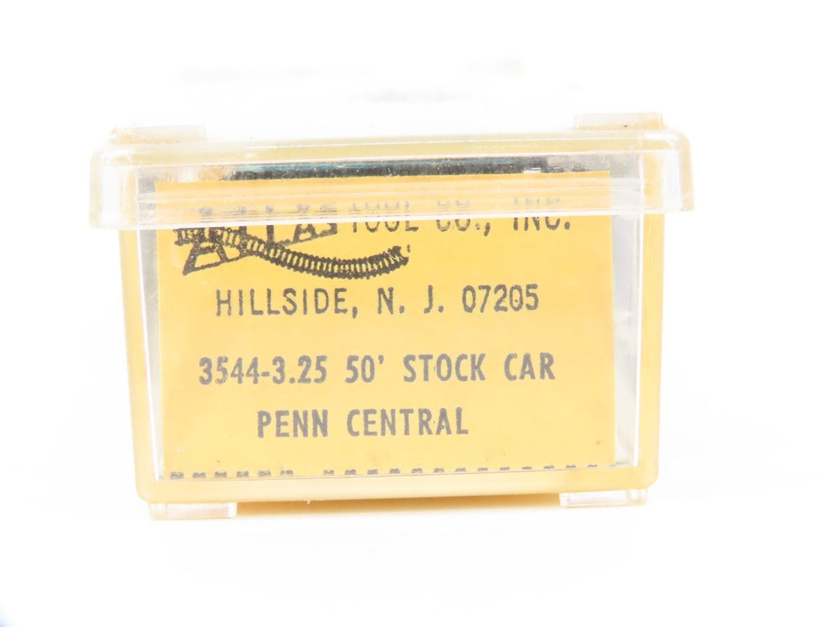 N Scale Atlas 3544 PC Penn Central 50&#39; Stock Car #375421