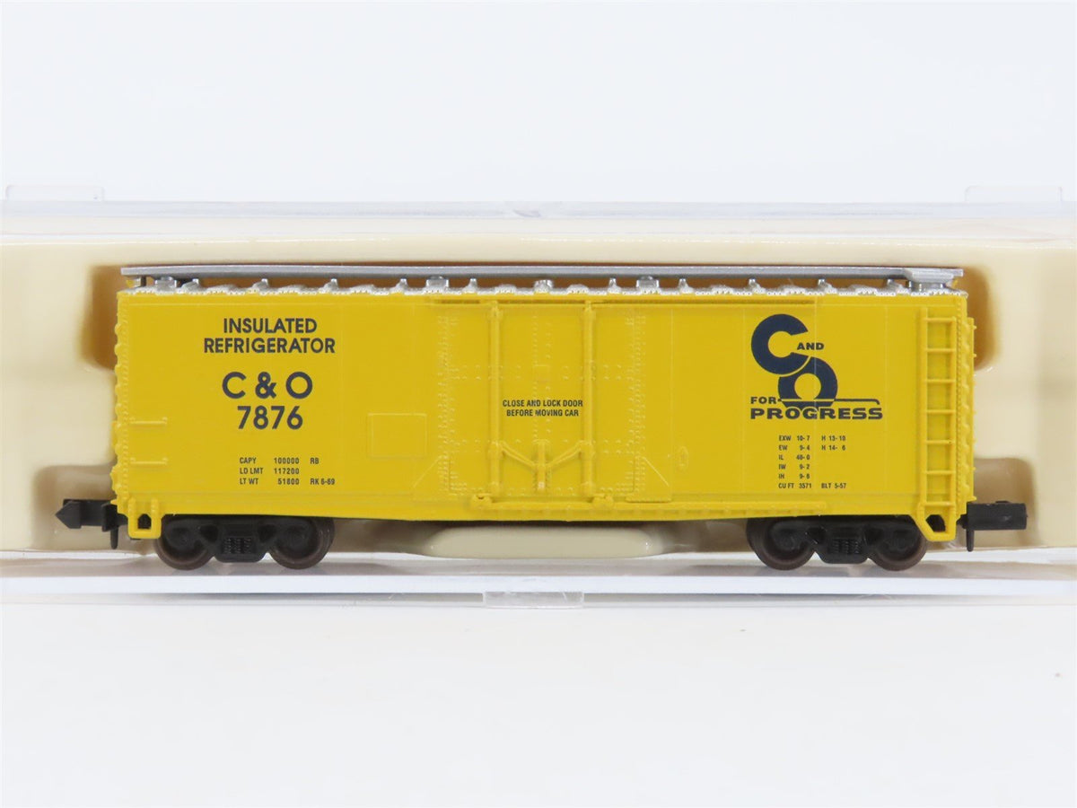 N Scale Atlas 33061 C&amp;O Chesapeake &amp; Ohio &quot;Progress&quot; 40&#39; Plug Door Box Car #7876