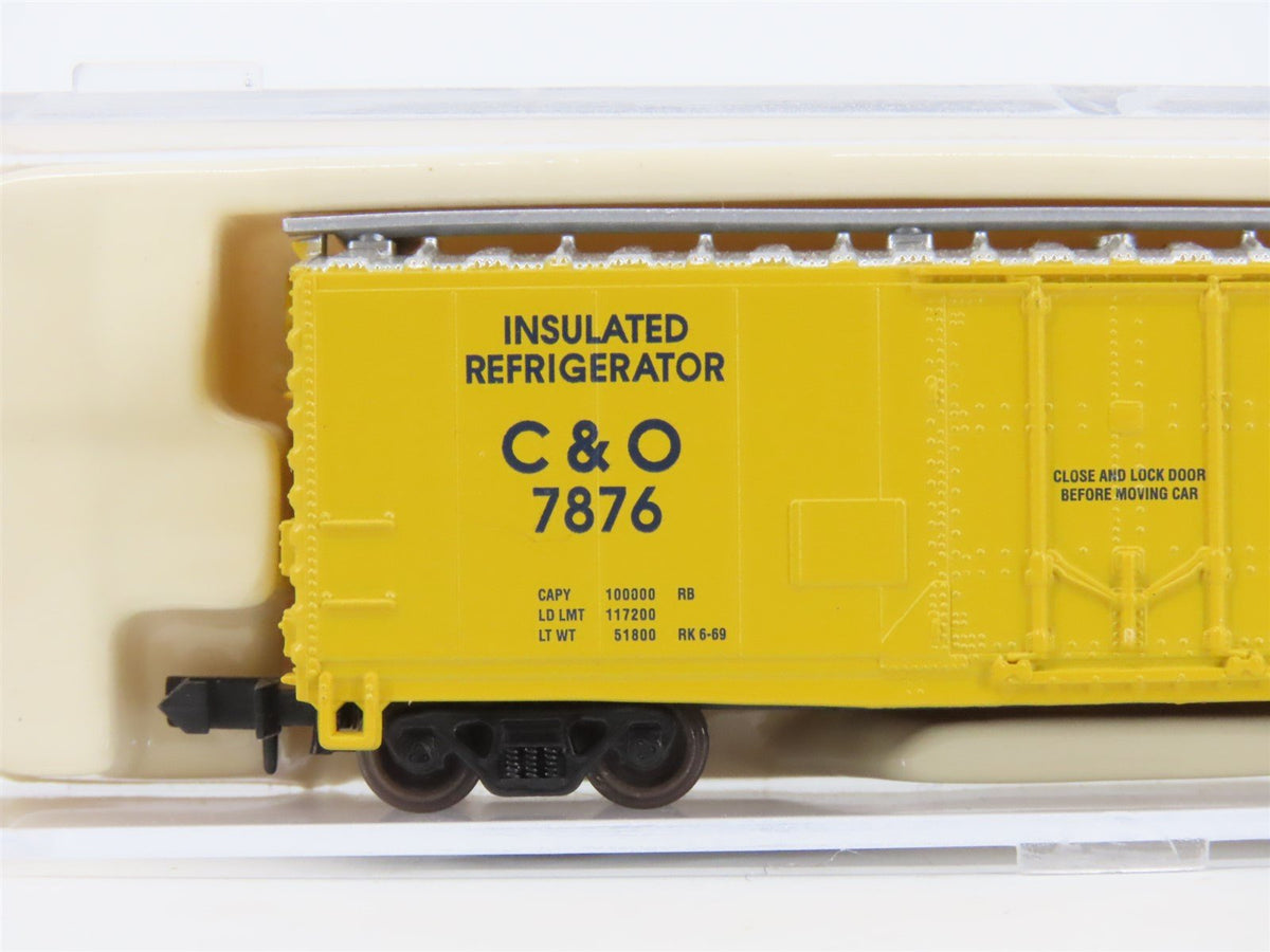N Scale Atlas 33061 C&amp;O Chesapeake &amp; Ohio &quot;Progress&quot; 40&#39; Plug Door Box Car #7876