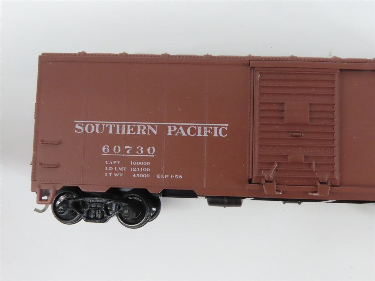 LOT of 10 HO Scale SOU Southern &amp; SP Southern Pacific Box Cars &amp; Caboose