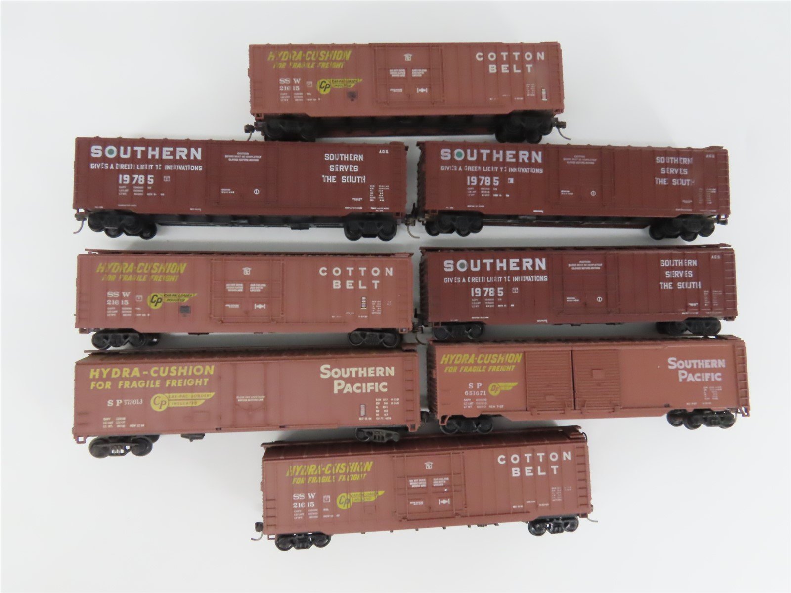 LOT of 8 HO Scale SSW Cotton Belt, SP Southern Pacific, Southern Box Cars