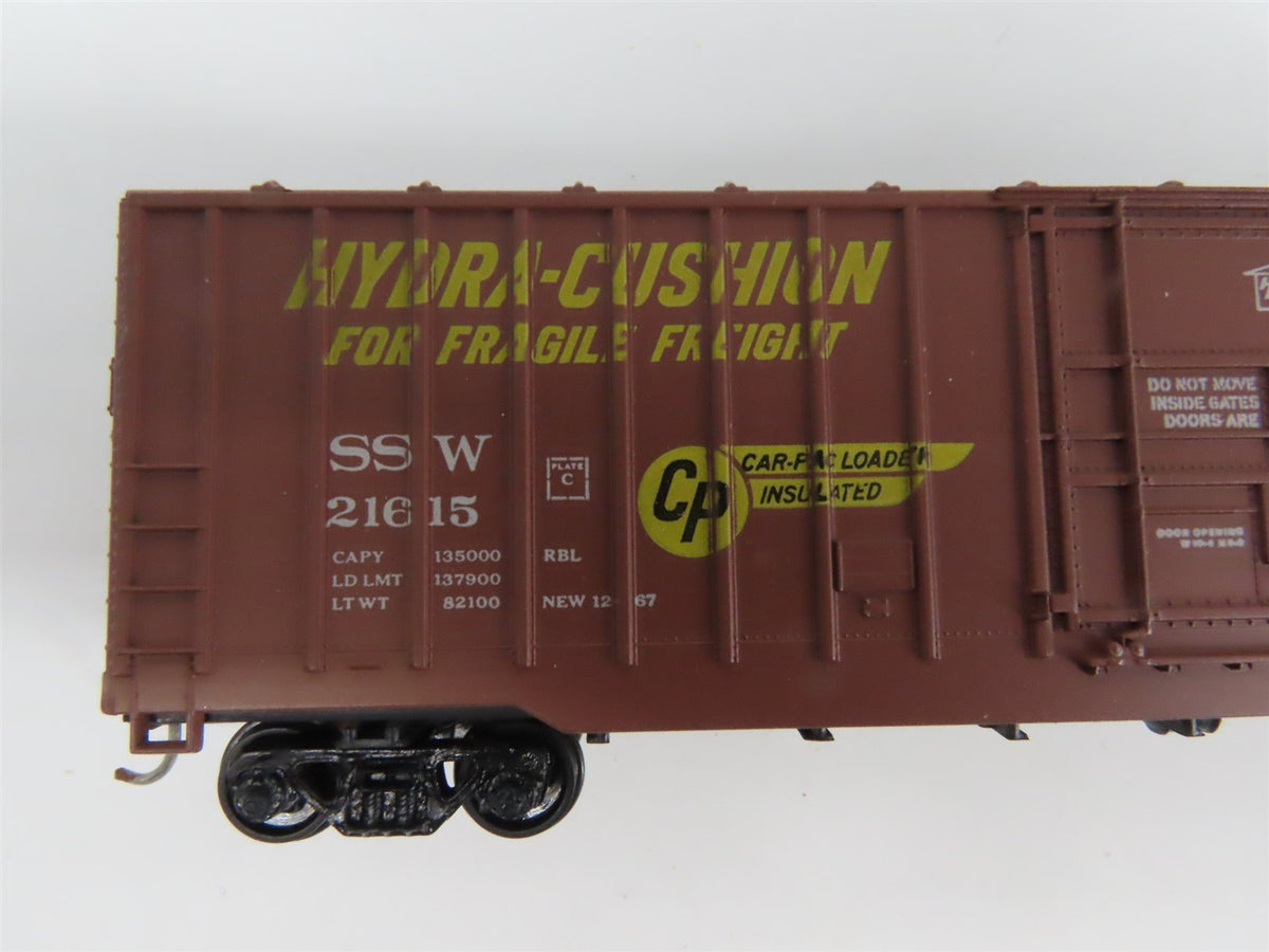 LOT of 8 HO Scale SSW Cotton Belt, SP Southern Pacific, Southern Box Cars