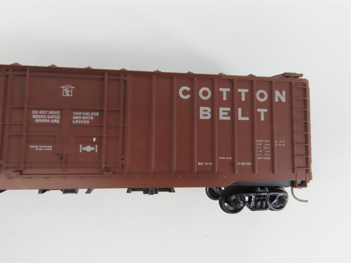 LOT of 8 HO Scale SSW Cotton Belt, SP Southern Pacific, Southern Box Cars