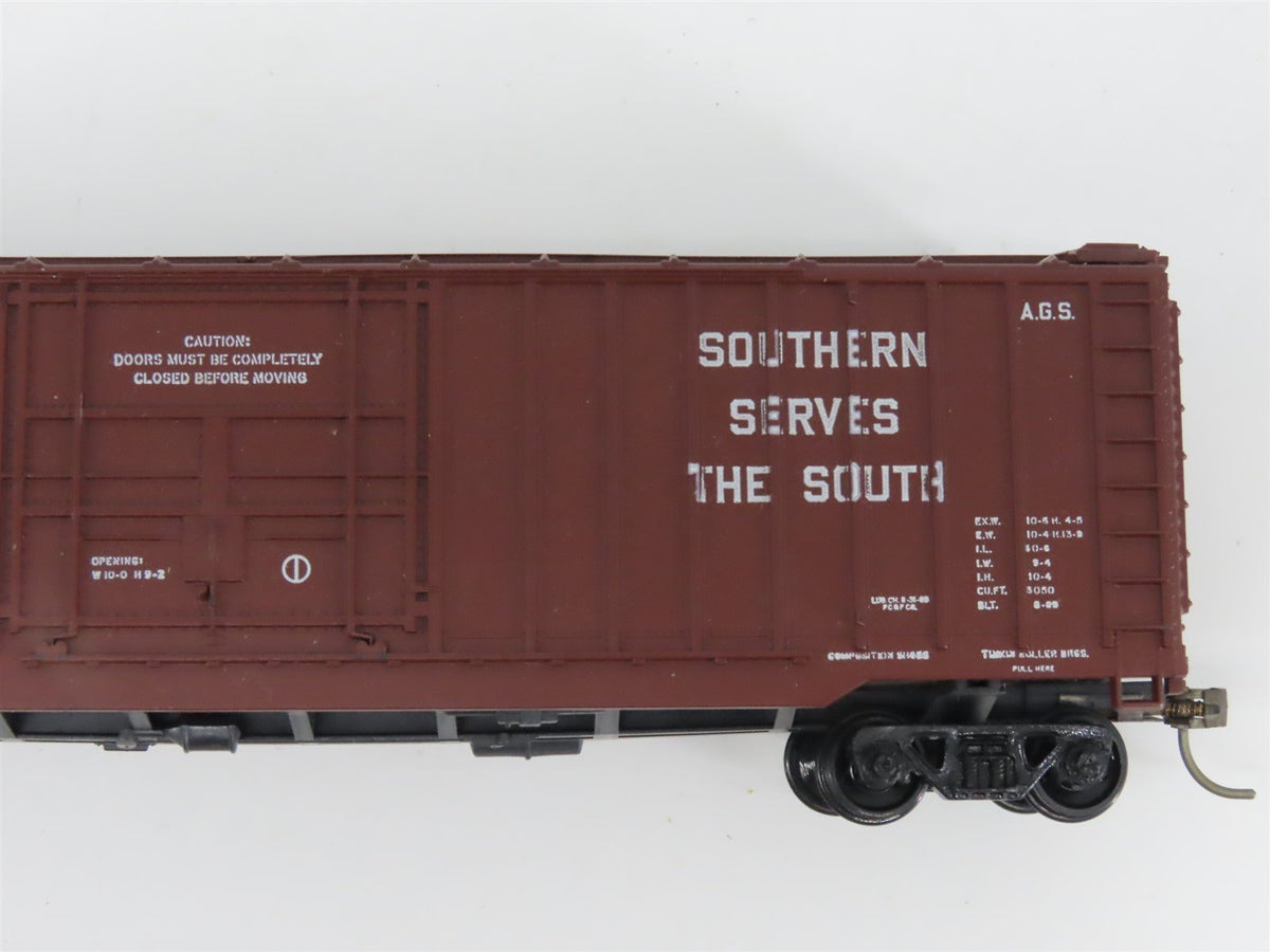 LOT of 8 HO Scale SSW Cotton Belt, SP Southern Pacific, Southern Box Cars