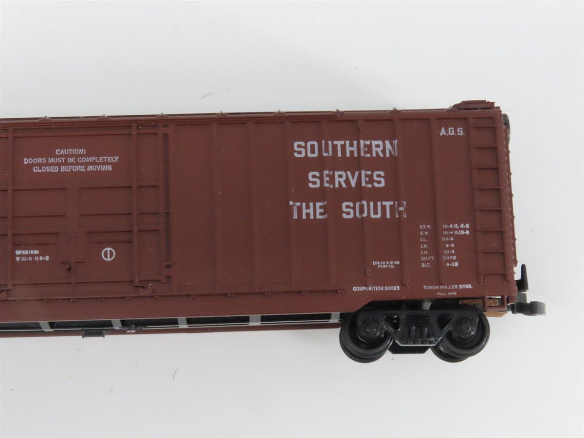LOT of 8 HO Scale SSW Cotton Belt, SP Southern Pacific, Southern Box Cars