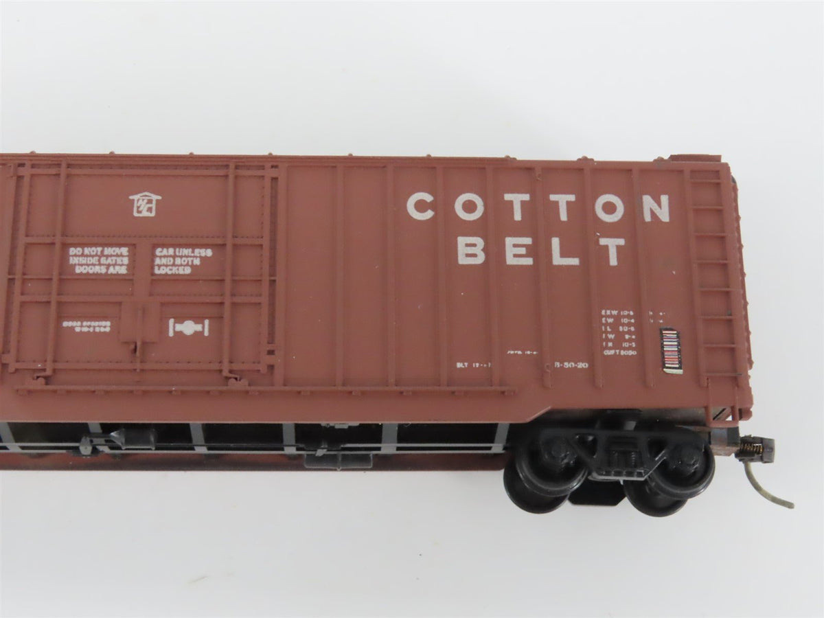 LOT of 8 HO Scale SSW Cotton Belt, SP Southern Pacific, Southern Box Cars
