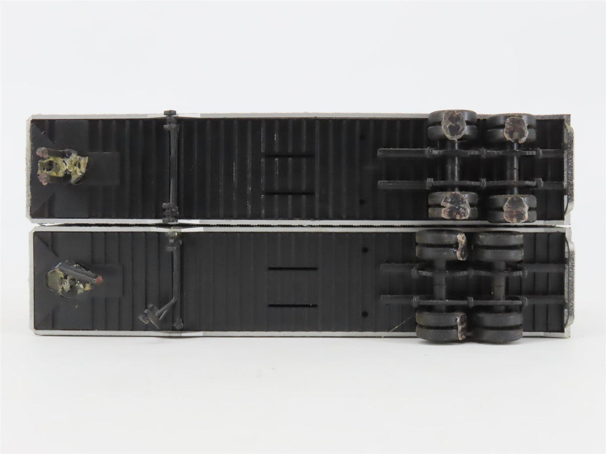LOT of 3 HO Scale Unlettered &amp; SP Southern Pacific Flat Cars w/ 2 ATSF Trailers