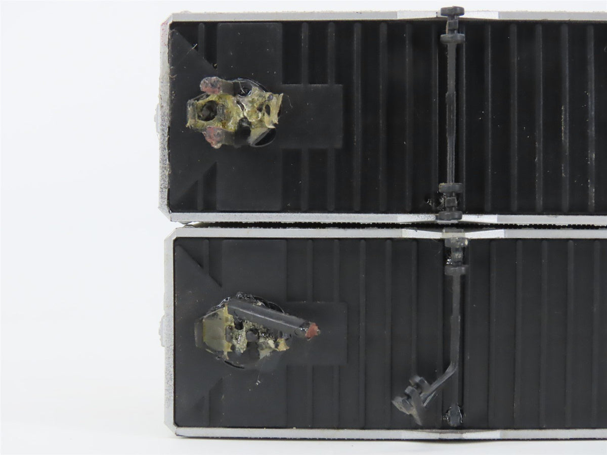LOT of 3 HO Scale Unlettered &amp; SP Southern Pacific Flat Cars w/ 2 ATSF Trailers