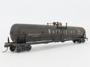 LOT of 2 HO Scale CB&Q Burlington Route 62' Tank Cars #130047