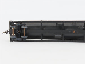 LOT of 2 HO Scale CB&Q Burlington Route 62' Tank Cars #130047