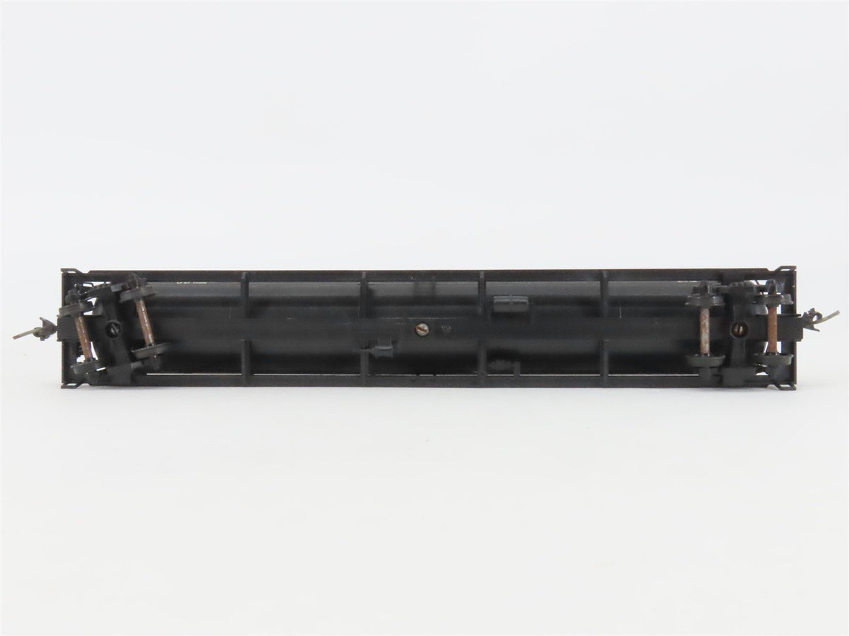 LOT of 2 HO Scale CB&amp;Q Burlington Route 62&#39; Tank Cars #130047