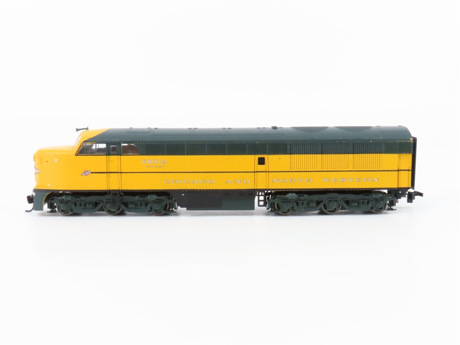HO Scale Life-Like CNW Chicago & North Western FM Erie-Built Diesel #6001-A