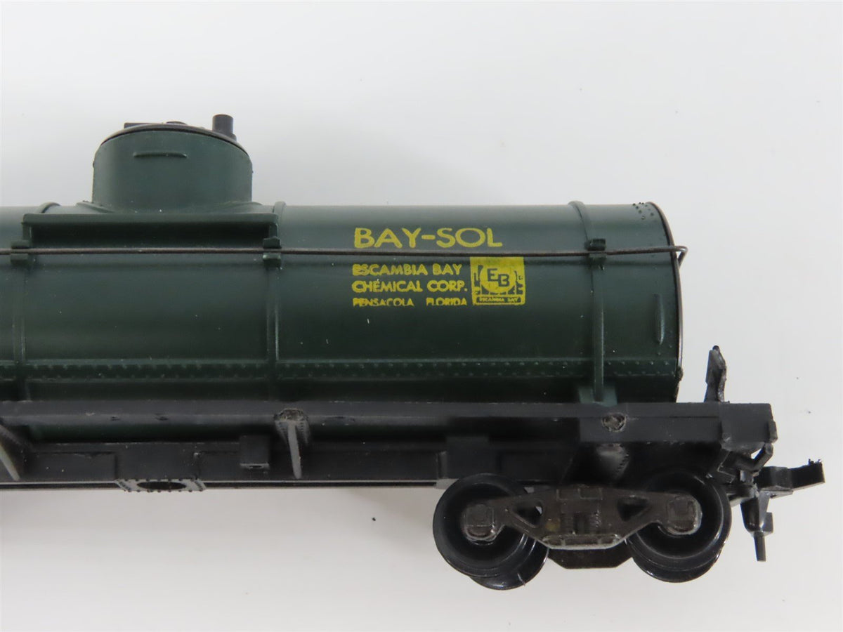LOT of 11 HO Scale UTLX, DOWX, GATX &amp; HOKX Tank Cars