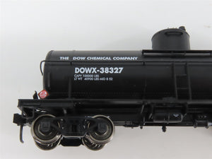 LOT of 11 HO Scale UTLX, DOWX, GATX & HOKX Tank Cars