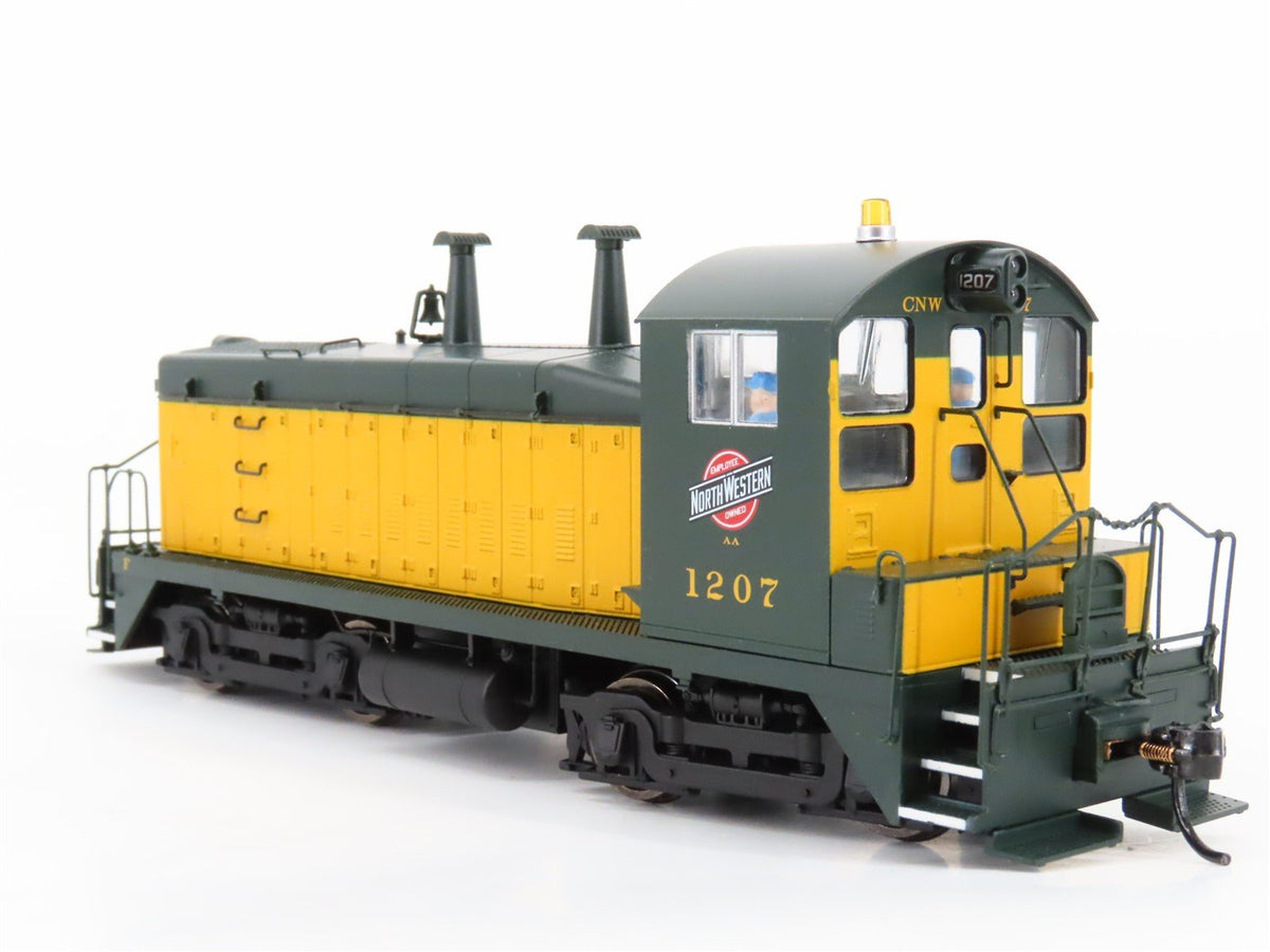 HO Scale Proto 2000 920-48408 CNW Railway SW9/1200 Diesel Locomotive #1207