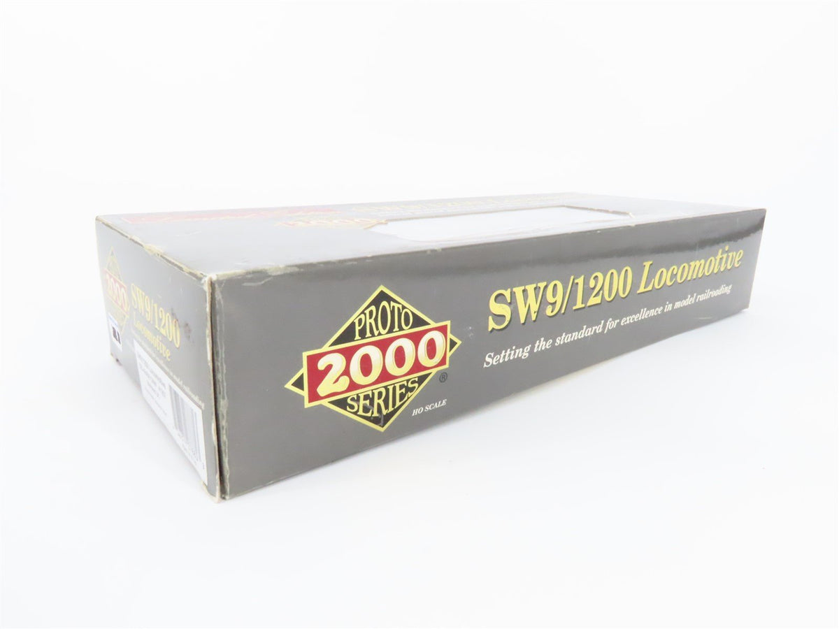 HO Scale Proto 2000 920-48408 CNW Railway SW9/1200 Diesel Locomotive #1207