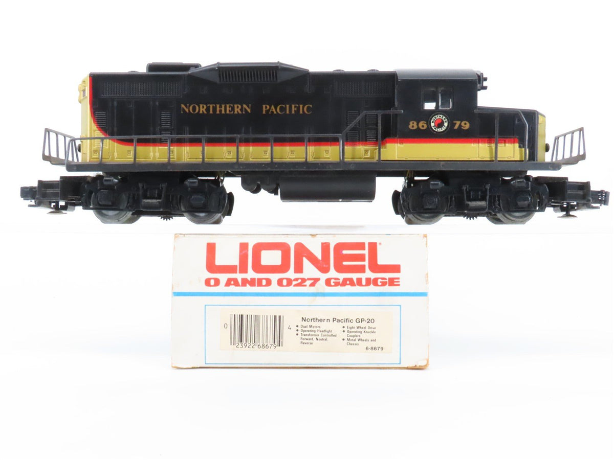 O Gauge 3-Rail Lionel 6-8679 NP Northern Pacific GP20 Diesel Locomotive #8679