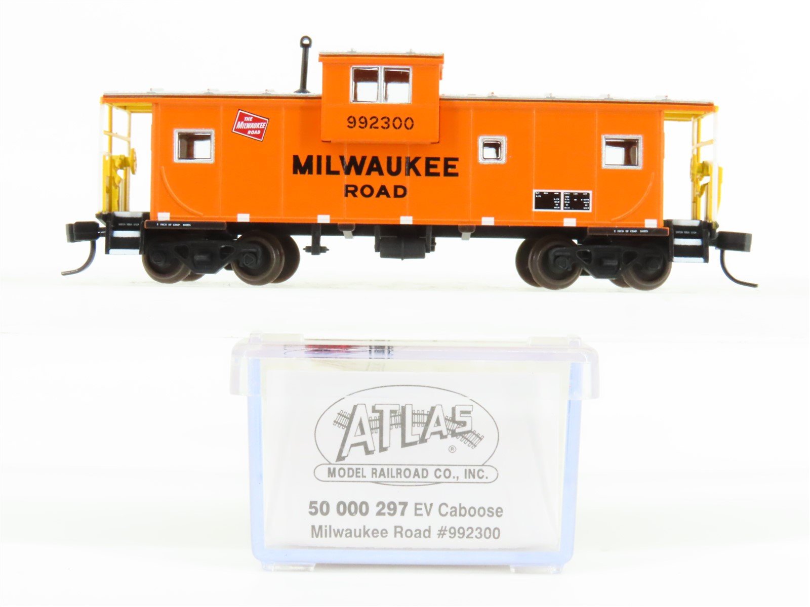 N Scale Atlas 50000297 MILW Milwaukee Road Extended Vision Caboose #992300