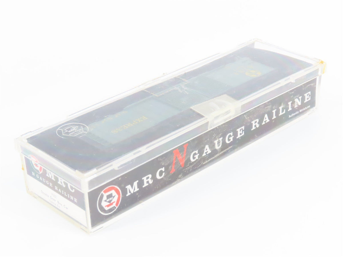 N Scale MRC 7032 ATSF Santa Fe Express Double Door Box Car #4157