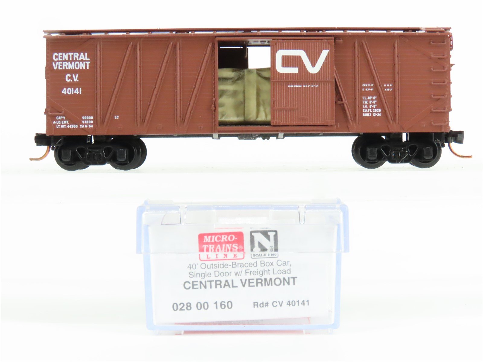 N Scale Micro-Trains MTL 02800160 CV Central Vermont 40' Box Car #40141 w/ Load