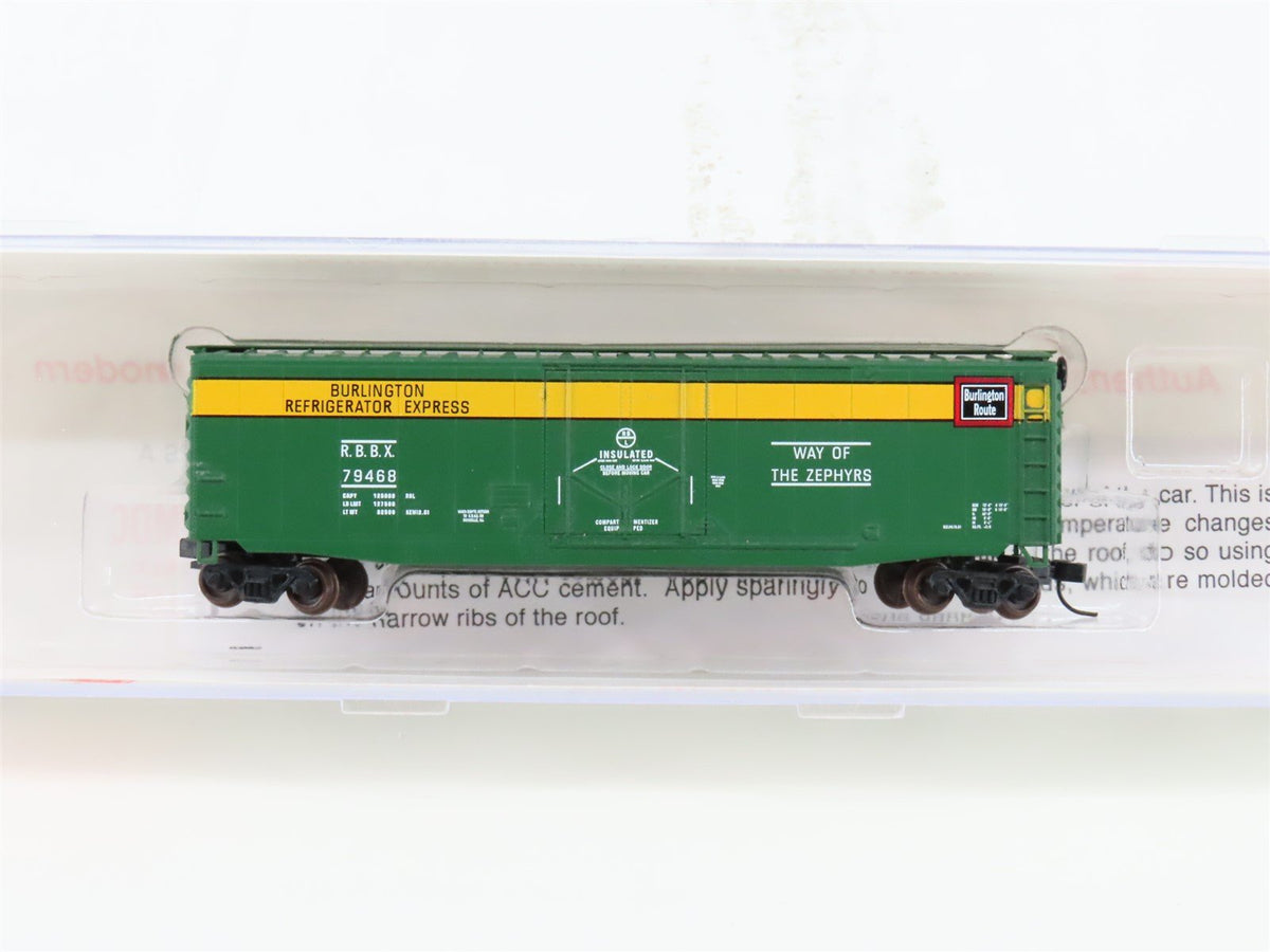 N Scale Roundhouse 81910 RBBX Burlington Route 50&#39; PS-1 Plug Door Boxcar #79468