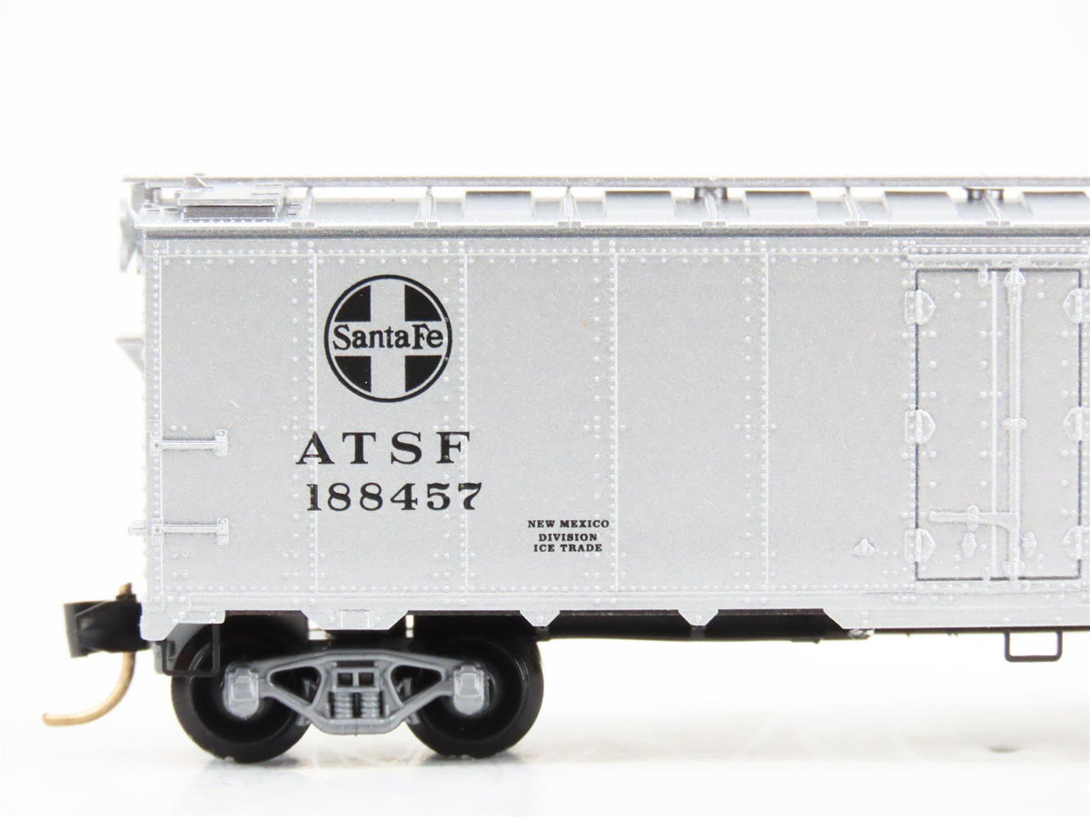 N Scale Micro-Trains MTL 59030 ATSF Santa Fe Railroad 40&#39; Reefer #188457