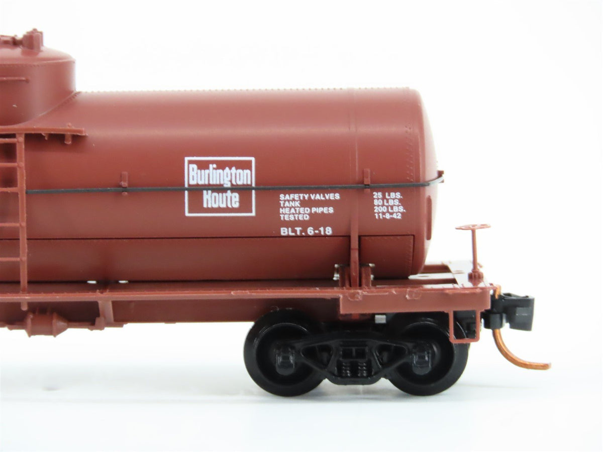 N Scale Micro-Trains MTL 06500610 CB&amp;Q Burlington Route 39&#39; Tank Car #231036