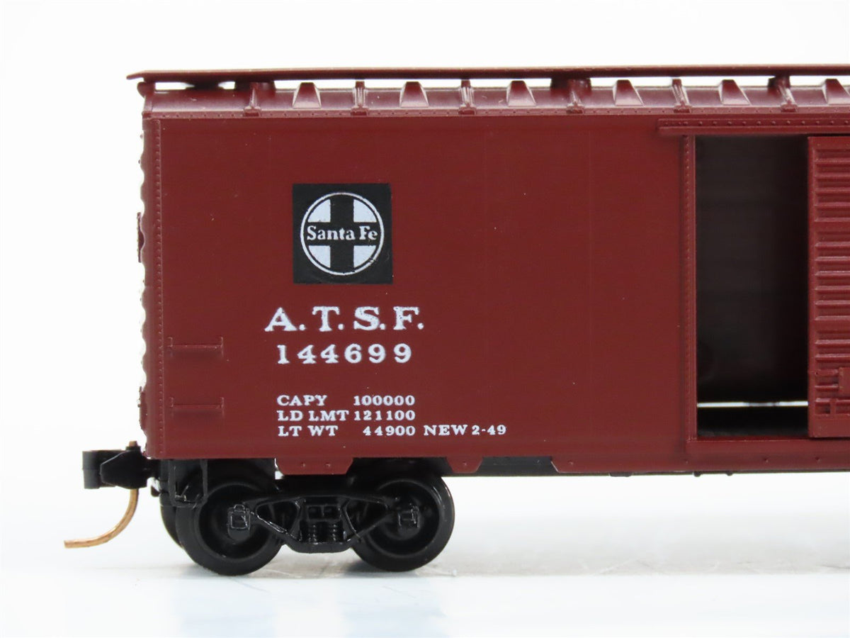 N Scale Kadee Micro-Trains MTL 20030 ATSF Santa Fe Chief 40&#39; Box Car #144699