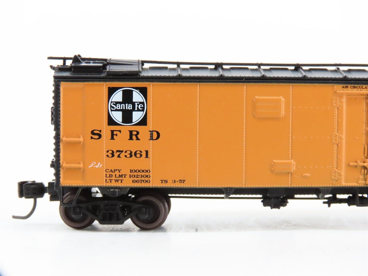 N Scale Athearn 23957 SFRD Santa Fe Grand Canyon 50&#39; Reefer #37361 w/ Graffiti